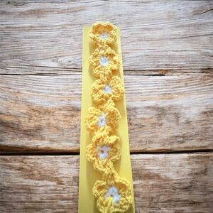 Yellow Daisy Crochet Bookmark | Handmade Gift